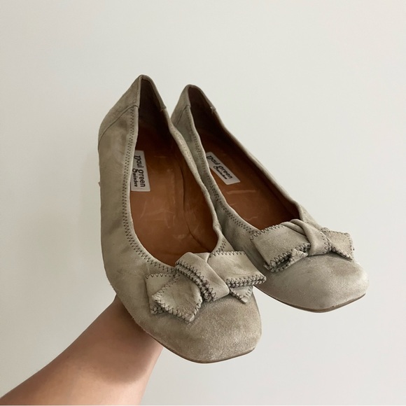 Paul Green Munchen Suede Leather Ballet Flats Taupe w Top Ribbon Stitched 6.5 - Picture 1 of 11